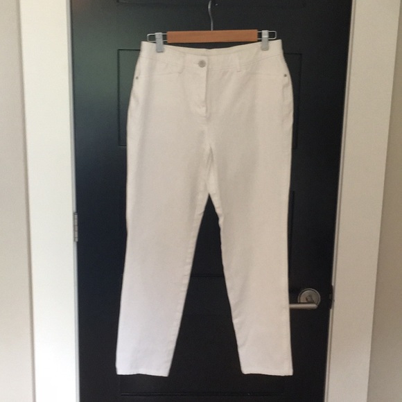 Chico’s (Size 0.5) “So Slimming” Ankle Jeans S6 - Picture 1 of 3